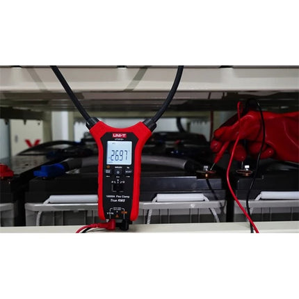 Multimètre UNI-T UT281E+ avec pince ampèremétrique